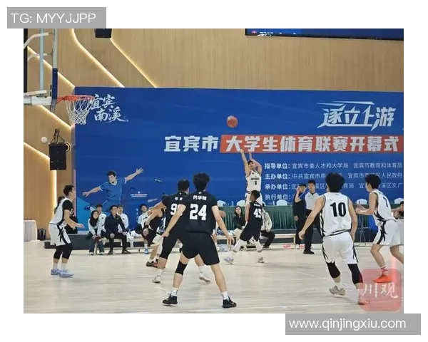 今日篮球足球焦点赛事回顾与前瞻：明星球员伤情分析与战术布局探讨